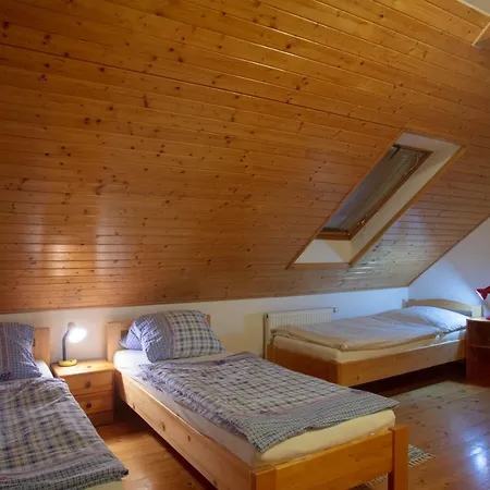 Na Samote U Lesa Apartment Zamberk