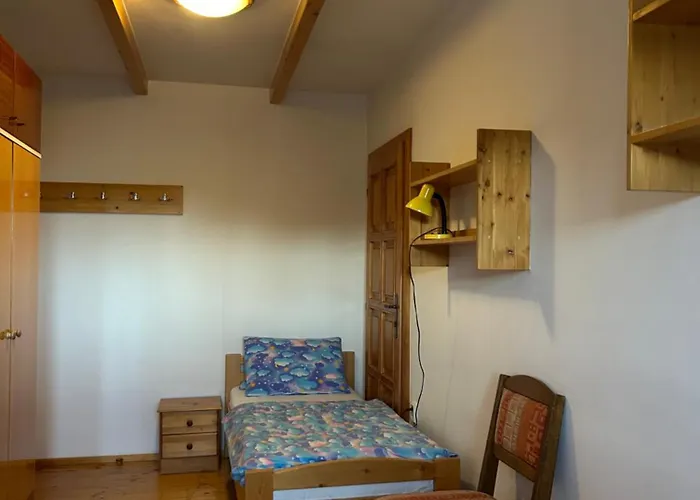 Na Samote U Lesa